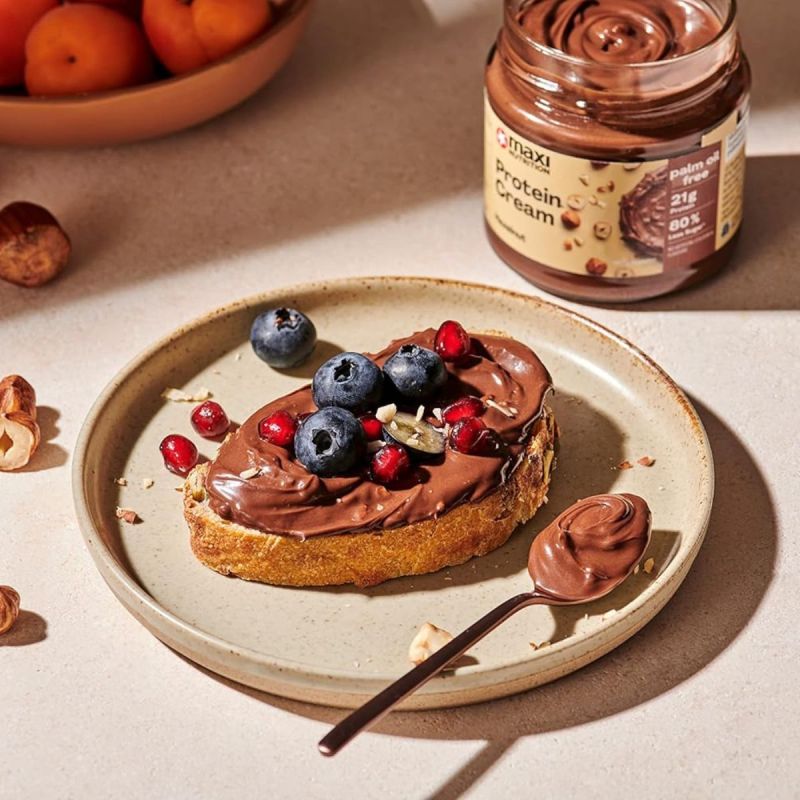 Crema Proteica cu Ciocolata si Alune de Padure Fara Zahar Maxi Nutrition 3